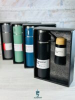 پک کادویی فلاسک و تراول ماگ با طراحی شیک و کیفیت بالا نمای کلی