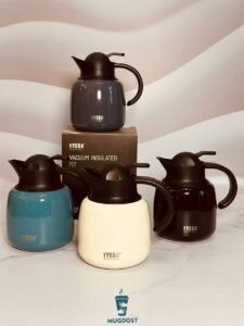 نمای کلی از فلاسک چای ۱ لیتر تایسو با درب بسته