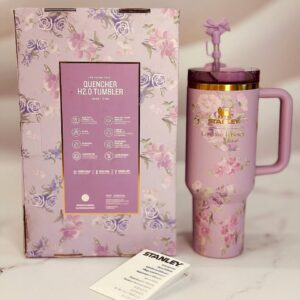 ماگ استنلی Quencher بنفش در جعبه کادویی