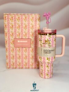 ماگ استنلی Quencher صورتی در جعبه کادویی