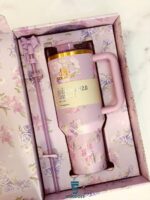 ماگ استنلی Quencher بنفش در جعبه کادویی