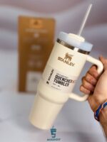 ماگ استنلی Quencher شیری 30oz با نی و آسان‌نوش