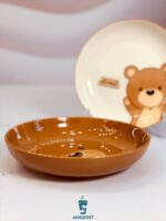 نمای نزدیک از طرح تدی روی بشقاب