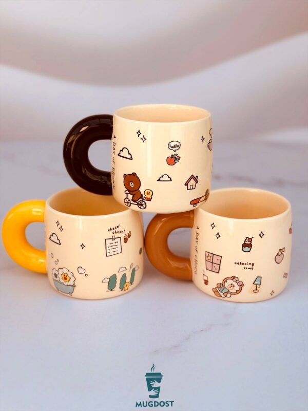 photo_5_2025-09-15_10-17-51 نمای نزدیک از طرح لاین و جنس سرامیکی ماگ