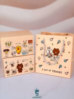 نمای بگ کادویی همراه ماگ