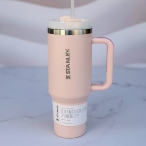 ماگ استنلی نیو صورتی ۱/۱۸ L