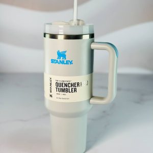 ماگ استنلی Quencher آبی کم رنگ ۱.۱۸L