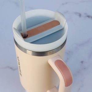 ماگ استنلی نیو پنککی ۱/۱۸L نی دار