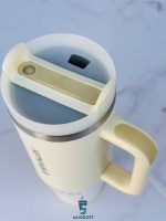 نی و درب آسان‌نوش ماگ استنلی