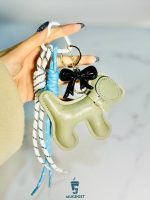 چارم بگ سگ و پاپیون رنگ طوسی