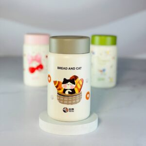 نمای کلی تراول ماگ ۳۰۰ میل یاتای با رنگ طوسی