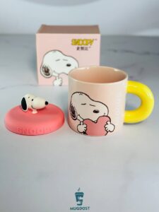 کیفیت چاپ کاراکتر اسنوپی روی بدنه سرامیکی ماگ