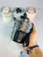 تراول ماگ سیتارا دوحالته رویال ۲۹۰ میل رنگ مشکی در دست