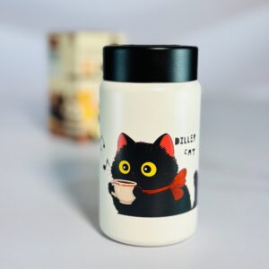 کاراکتر جذاب گربه مشکی را روی بدنه تراول ماگ دیلر گربه مشکی درپیچ ۲۸۰