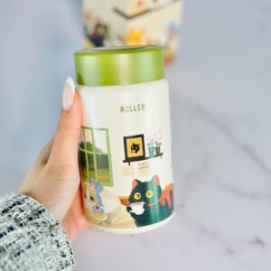 کیفیت چاپ طرح گربه پارتی روی تراول ماگ دیلر گربه پارتی درپیچ ۲۸۰ میل