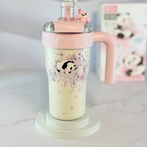 تامبلر دیلر در شیشه ای پاندا و شکوفه