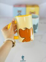 لعاب براق و کیفیت بدنه سرامیکی ماگ طرح تام و جری