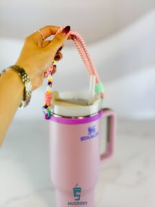 نصب حلقه اتصالی بند تراول ماگ استنلی دور بدنه لیوان جهت حمل ایمن