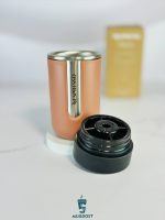 باز کردن درب آسان نوش مدل جدید تراول ماگ نسپرسو سفالی Nespresso nomad